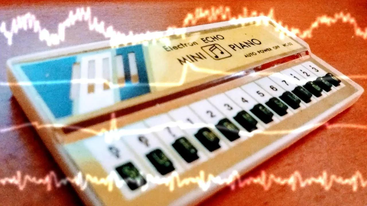 A Tribute To Electron Echo Mini Piano Hc 20 Wait For It