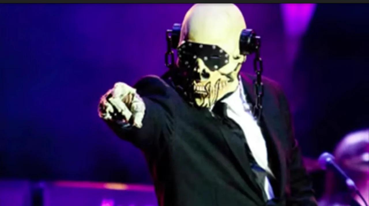 La historia de Vic Rattlehead - La mascota de Megadeth