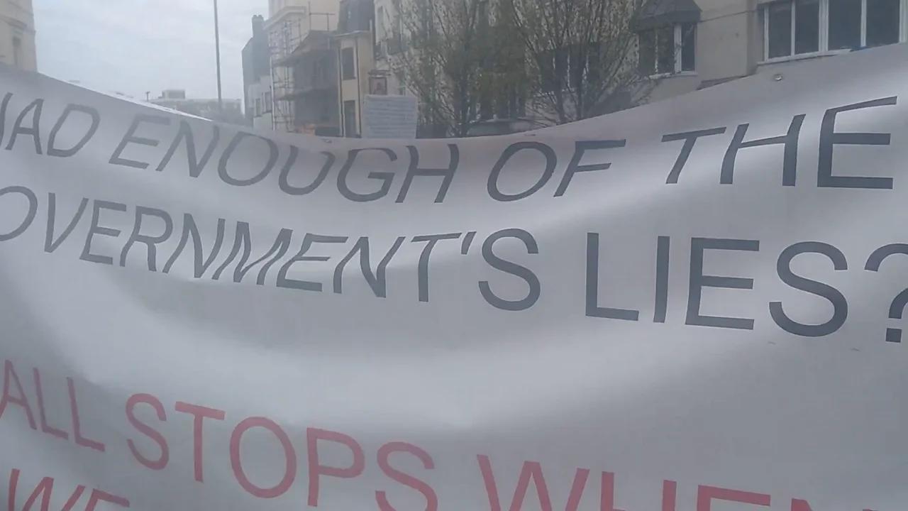 The Counterargument: Where Fernandes Falls Short