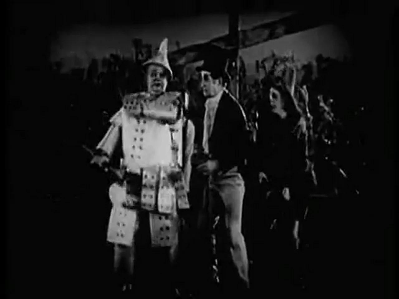 The Cast of the Wizard of Oz 1925: Why This Silent Mess Still Fascinates Us