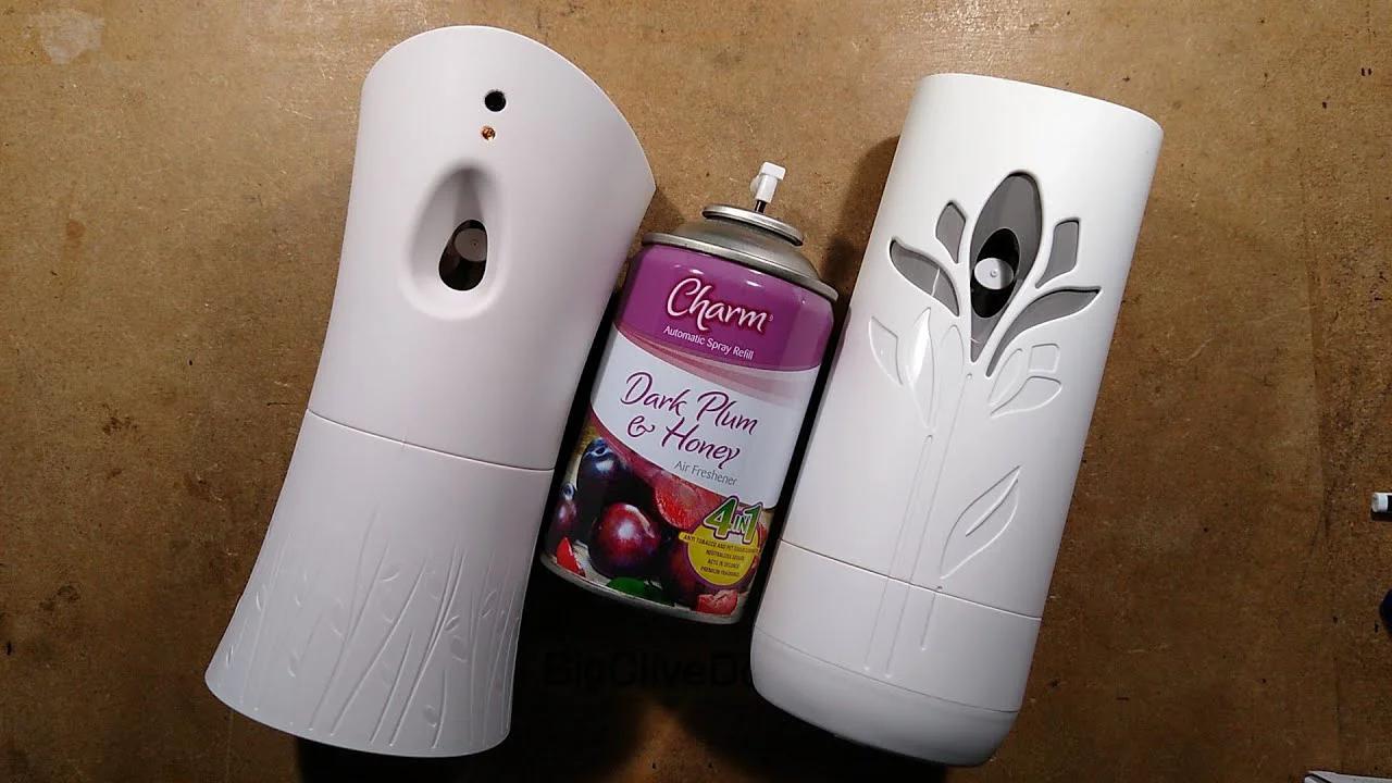 Inside the new 2020 Airwick unit. (With 1 Volt microcontroller!)