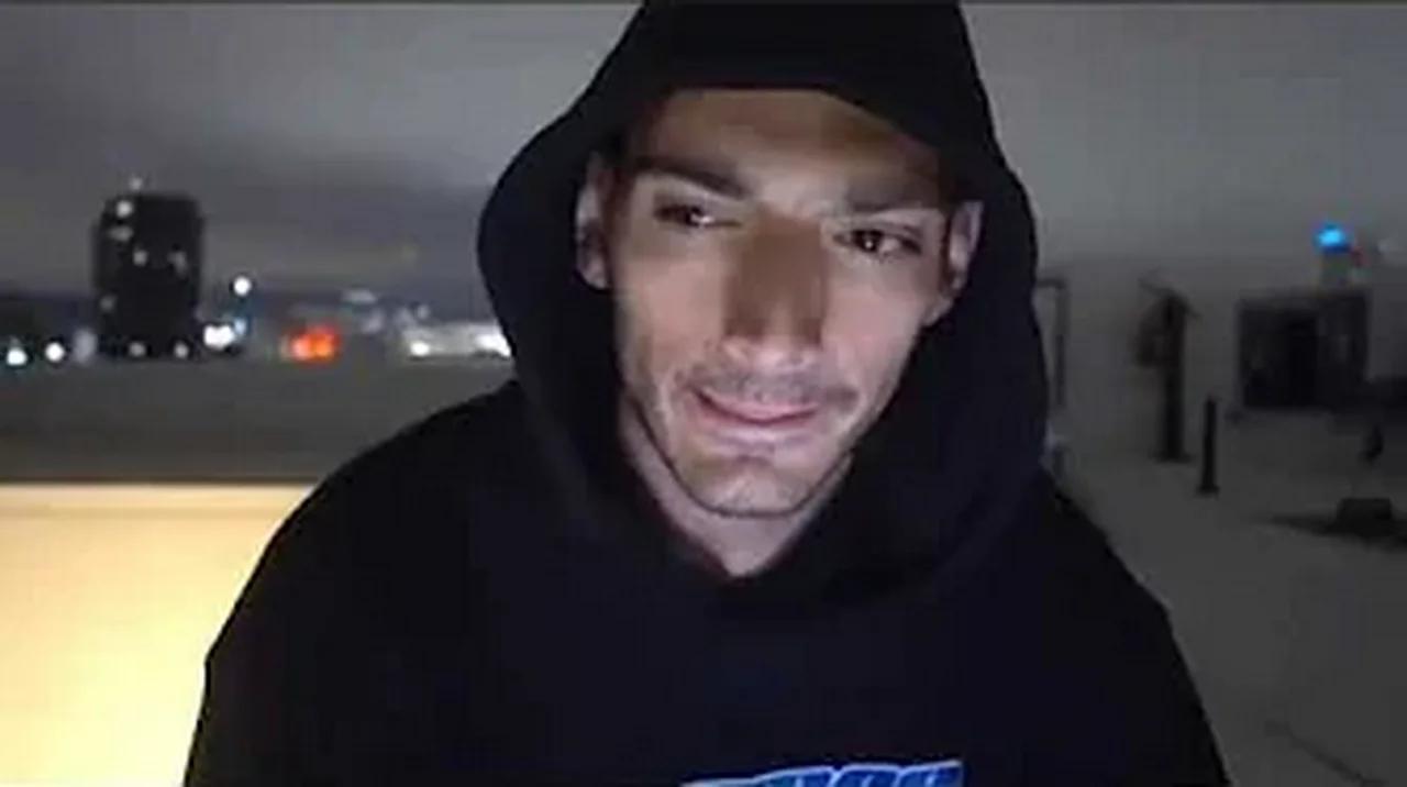 The Infamous Ice Poseidon Rooftop Stream