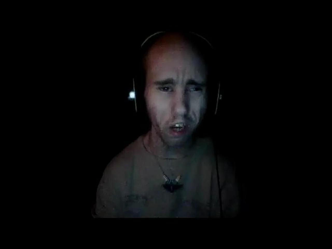Cyraxx setting a world record through record setter fb live 4 9 2018 