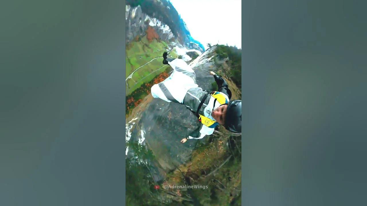 Zipline Base Jump