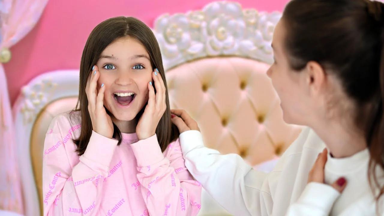 SURPRISING Sienna with a DREAM VACATION! | Family Fizz