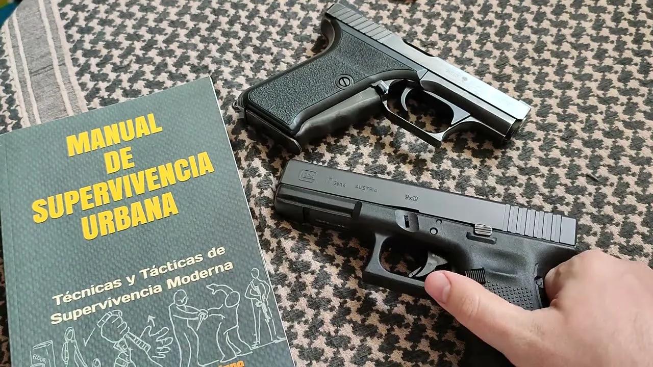 T-Shirt Uomo Divertente 'Ho Una Bella Figlia, Una Pistola E Una Pala' MoonWorks