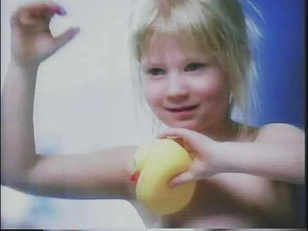 AUSTRALIAN TV COMMERCIAL COMPILATION #431 SPECIAL! LONGER! HALF AN HOUR! (CH.9 2000 VHS RIP)