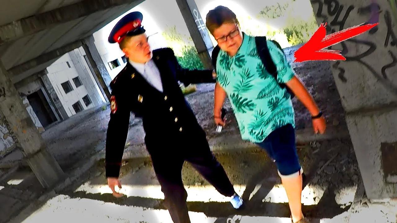 Оренбургские школьники на заброшке. Пацаны школьники в ЗАБРОШКЕ. Поймали школьника на ЗАБРОШКЕ. Школьники развлекаются в ЗАБРОШКЕ