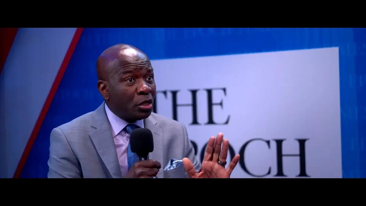Political Commentator ‘Americans are at a Crossroad’