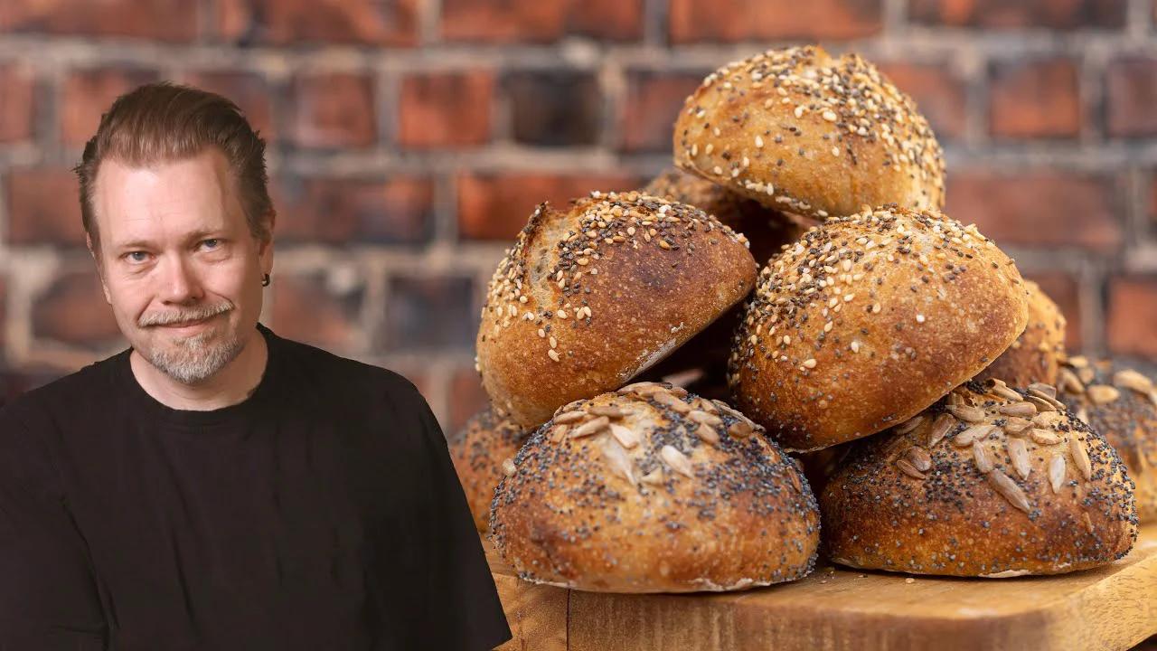 Ultimate Crusty Sourdough Rolls Recipe Foodgeek Baking