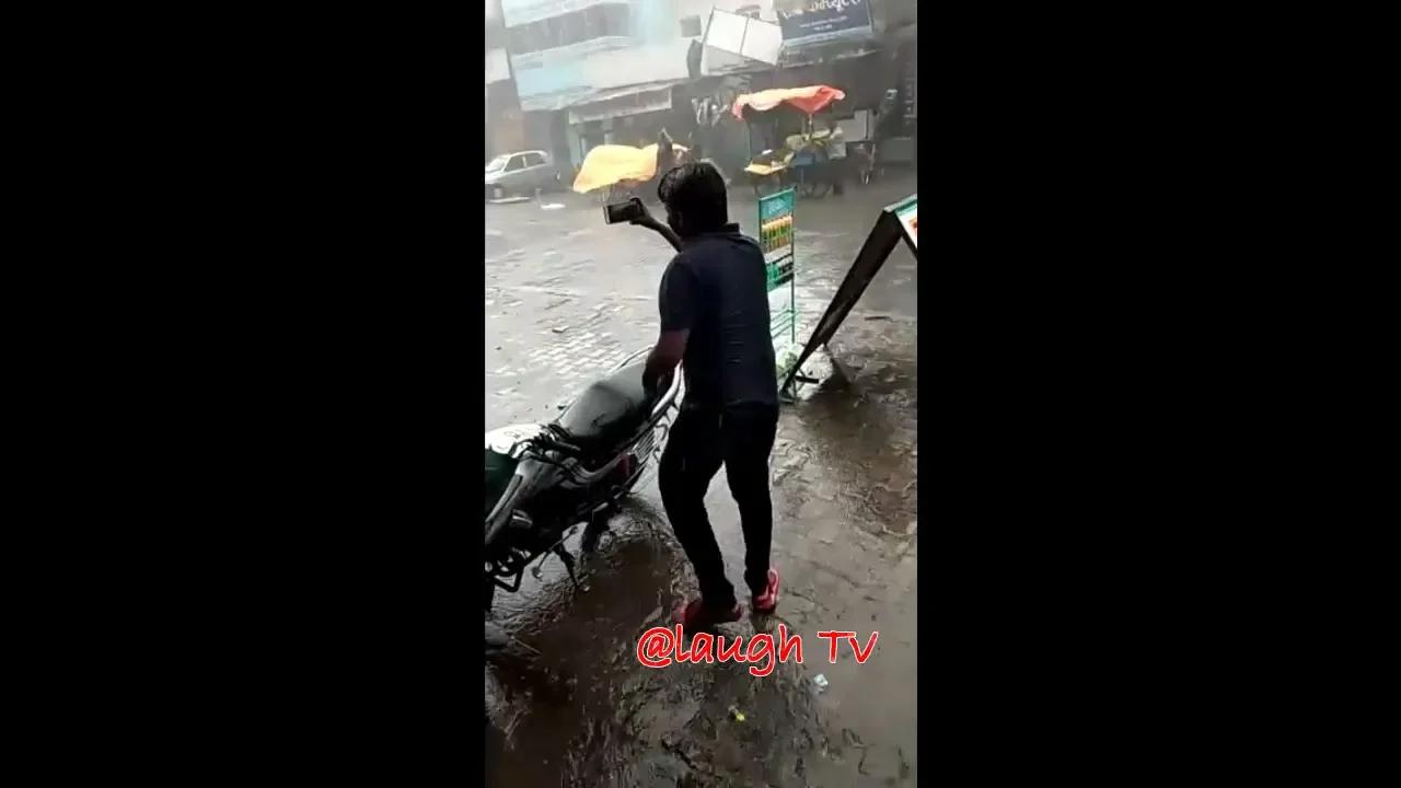 Most Scarry Dangerous Flash Flood Floods Accident Compilation 2018