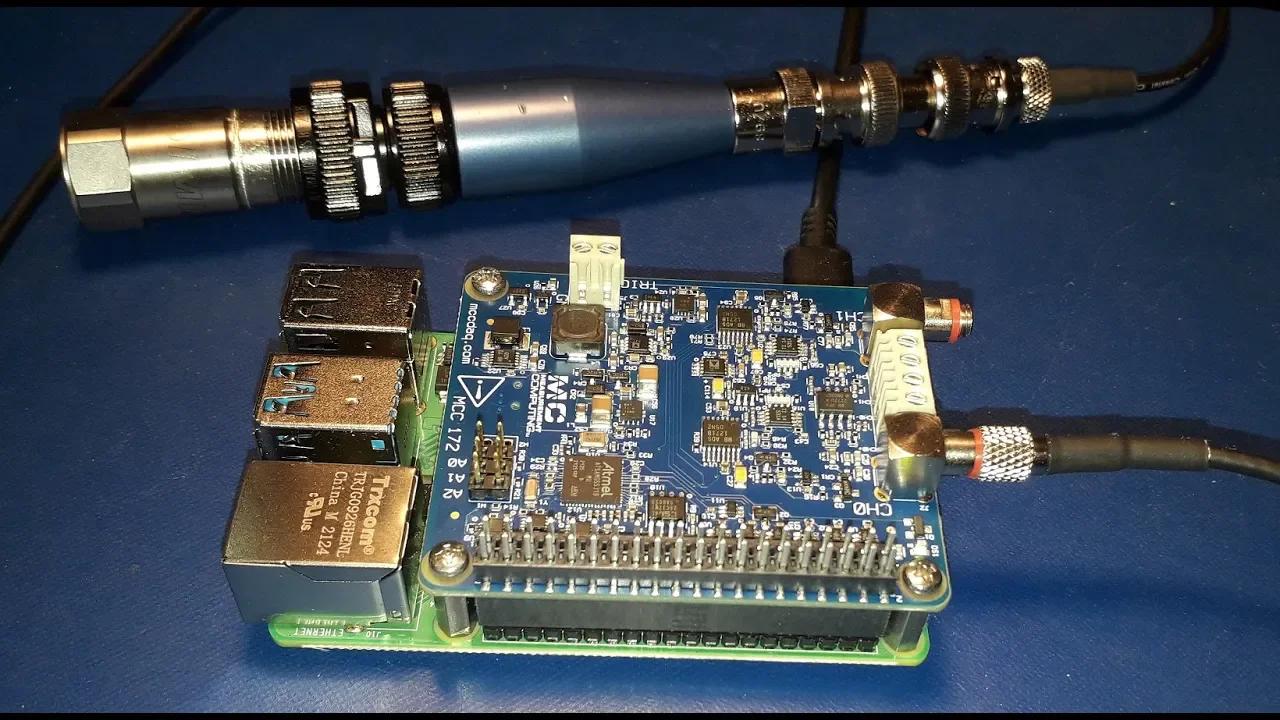 Turn a Raspberry Pi with DAQ hat into a SCPI programmable instrument