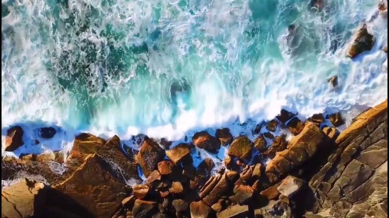 Powerful Ocean Sounds crashing on Rocks