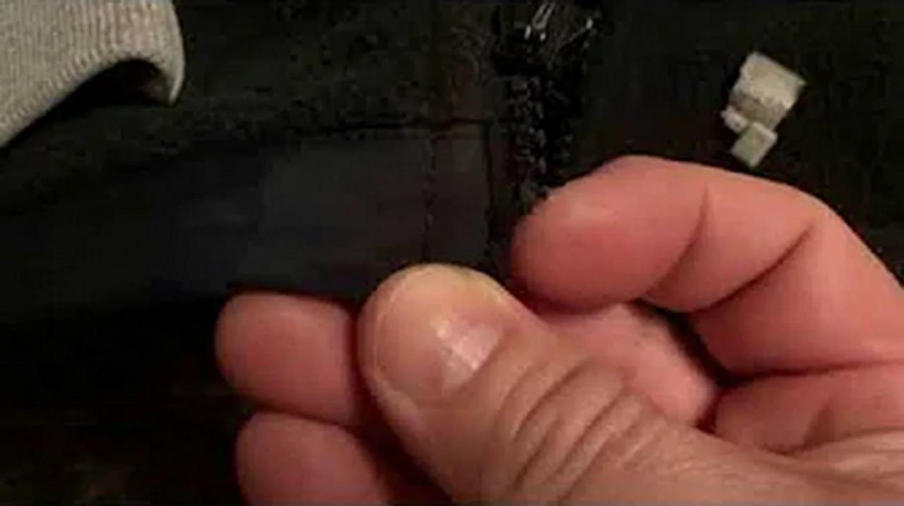 How to Repair a Broken Jacket Zipper Retaining Box