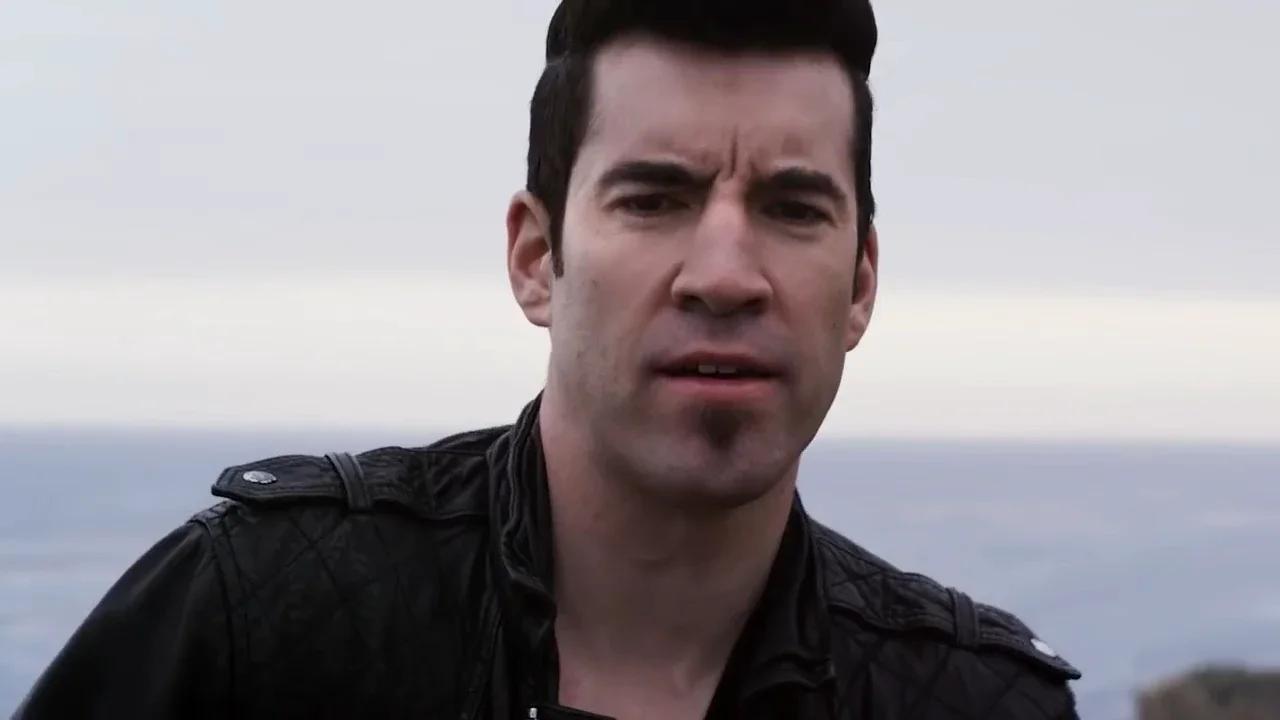 Theory of a Deadman “Hurricane”