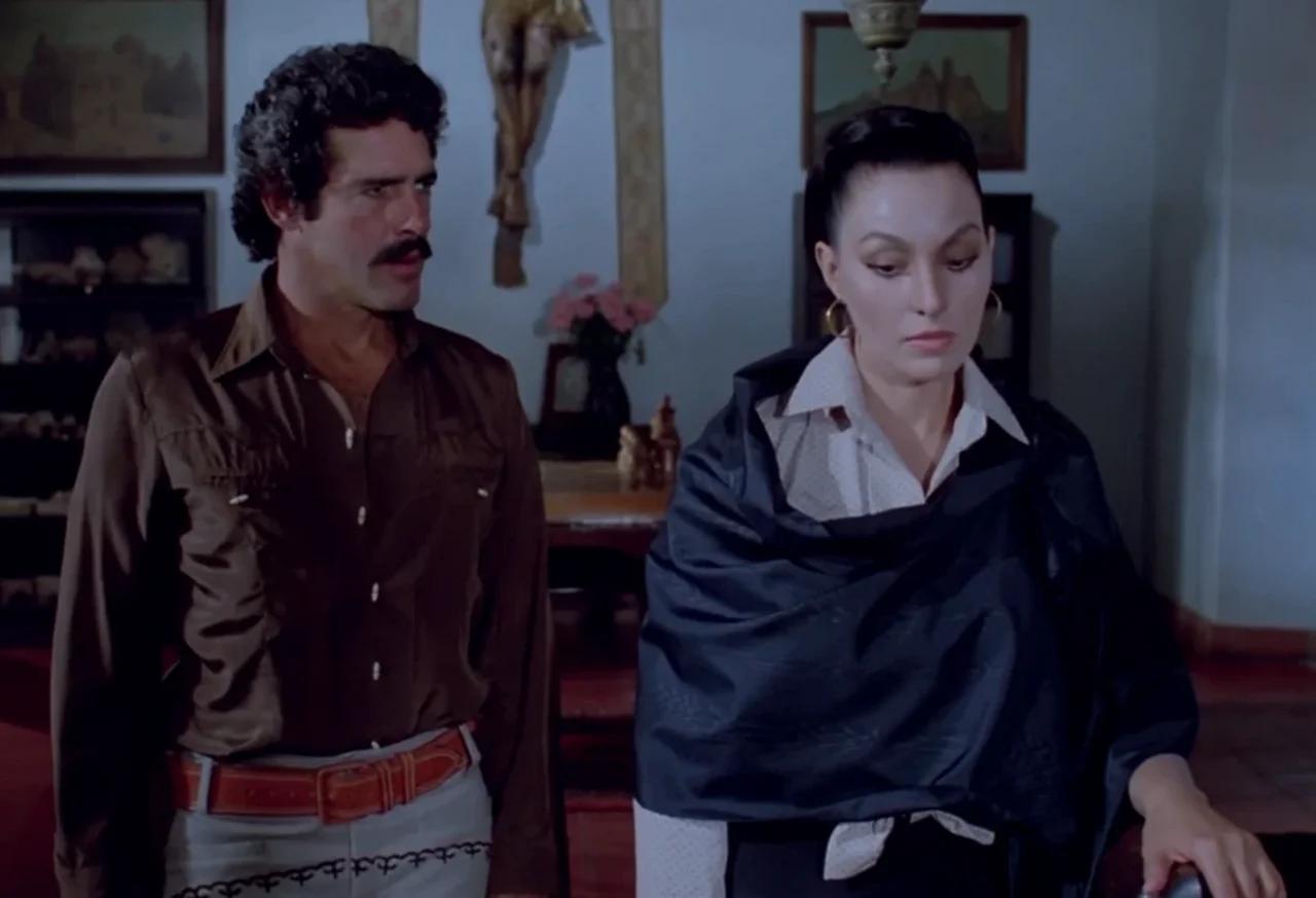 Toña Machetes (1985) - Sonia Infante & Andrés García