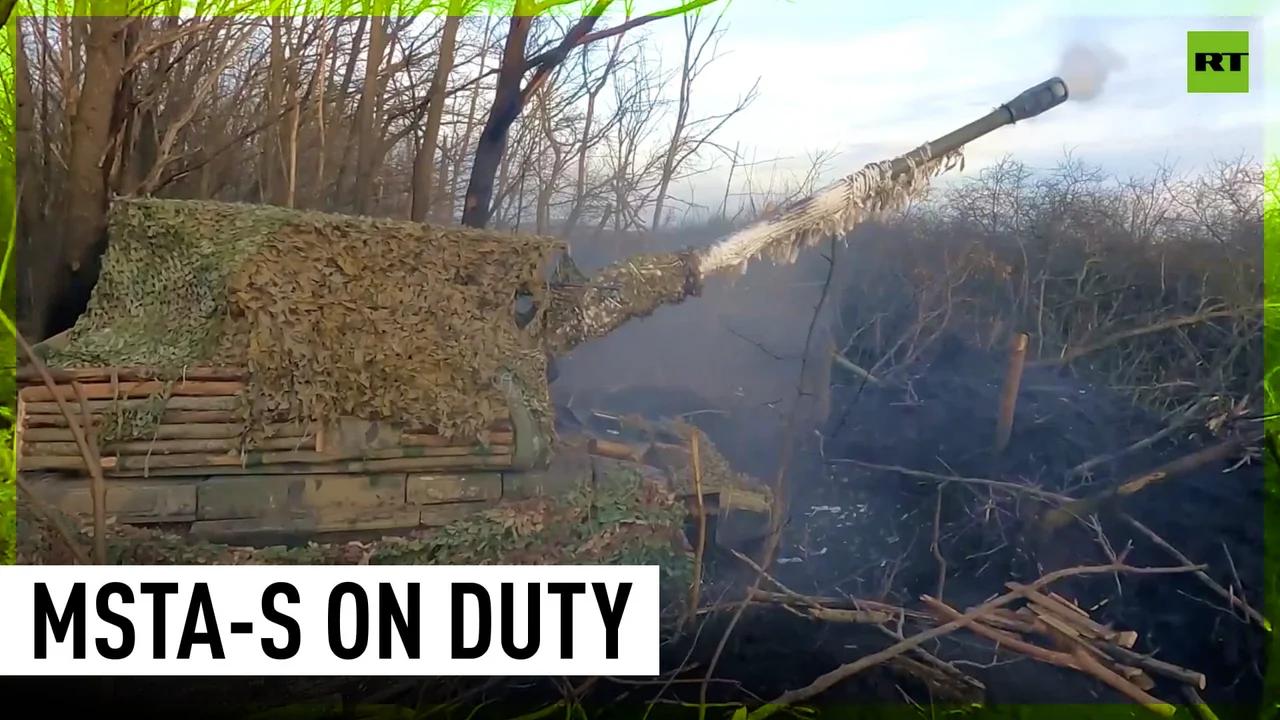 Russian Msta-S Howitzer Destroys Ukrainian Positions