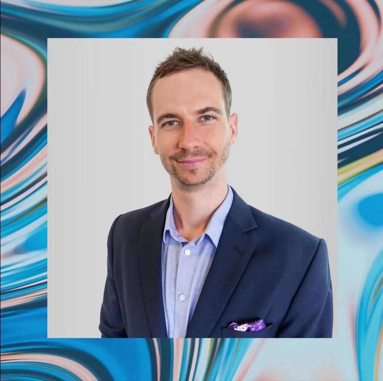 Ia the contagion persuasion with daniel roytas alfa vedic