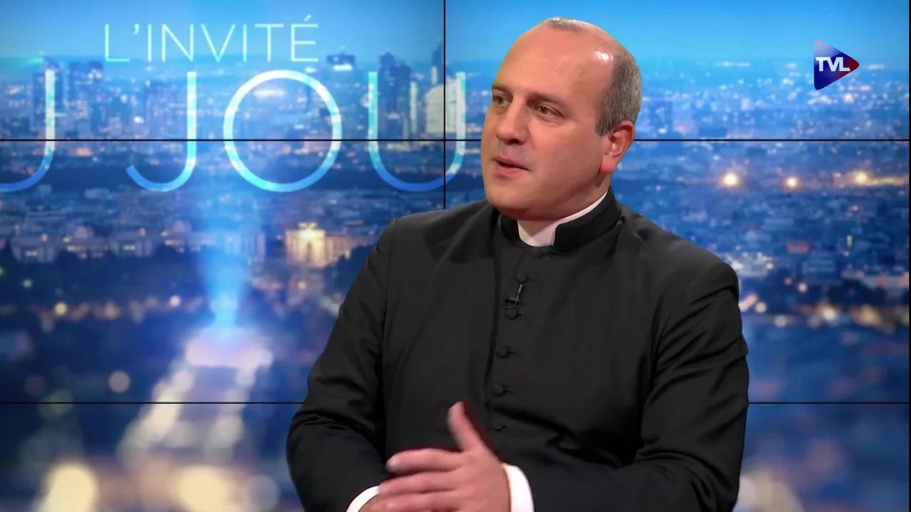 Je porte un catholicisme fier, identitaire, décomplexé ! - Le Zoom ...