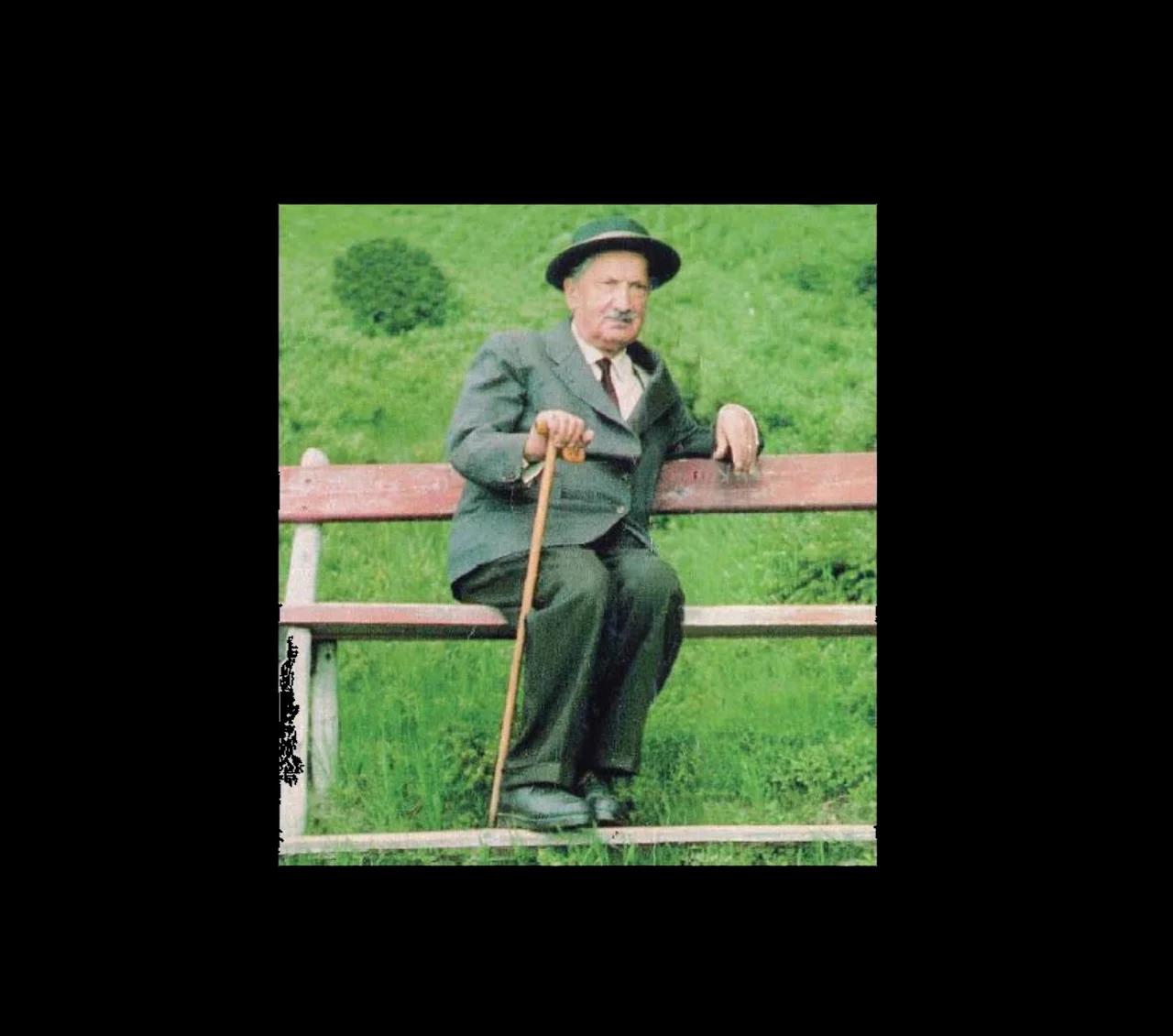 Two Scholars Talking Heidegger