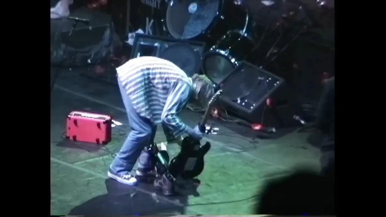 Nirvana 11 Rape Me Visualizer