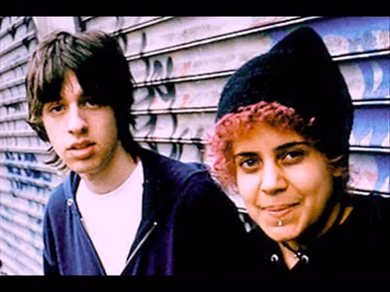 the-moldy-peaches-lucky-charms