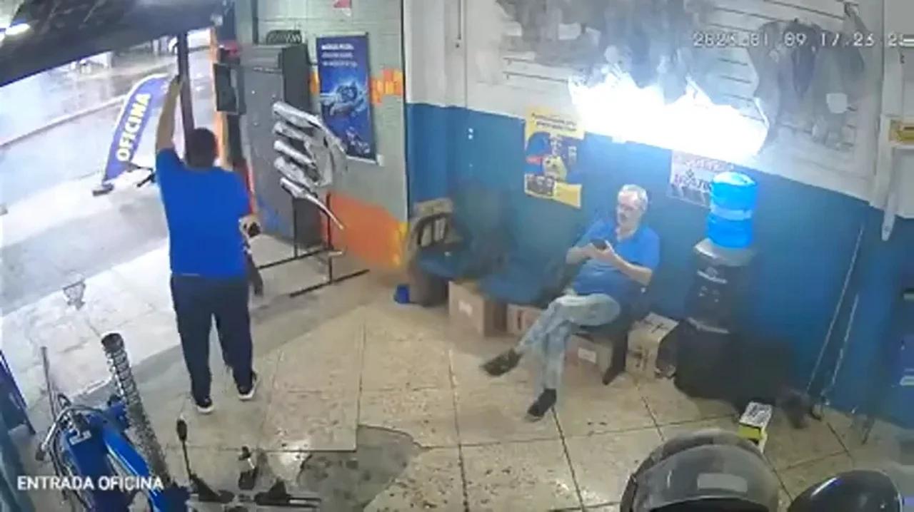 Hilarious double tap! HAHA!!