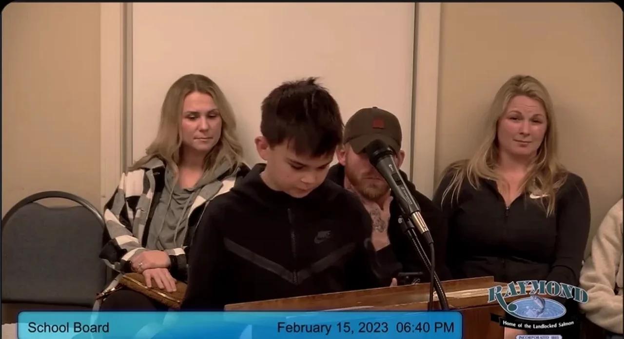 Raymond, Maine 11 Year Old Reads Porno Book He Got In School To Shool