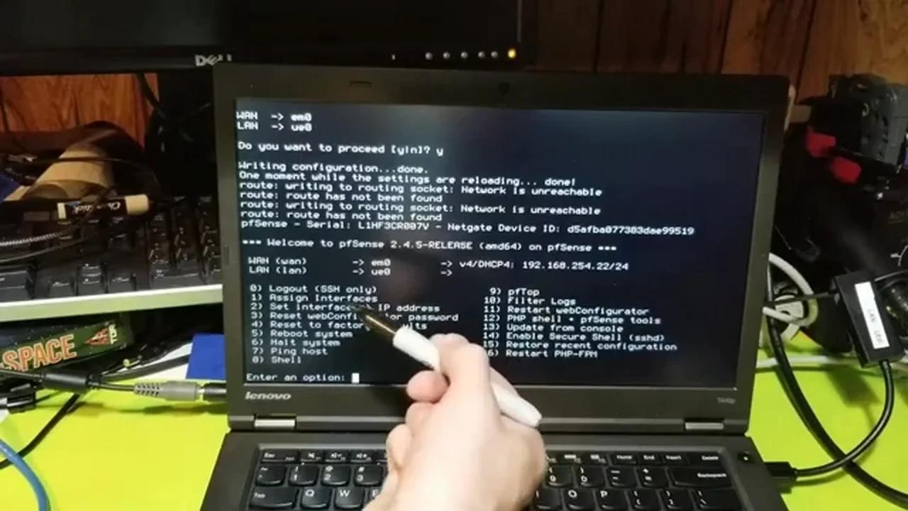 [Security] pfSense (a free open source router/firewall) on a Thinkpad ...