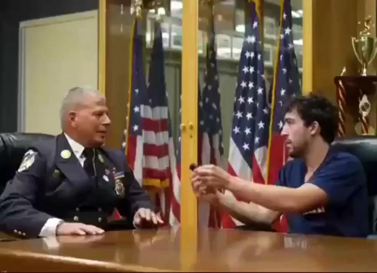 Great 2 minutes explanation of why 9/11 was something completely ...