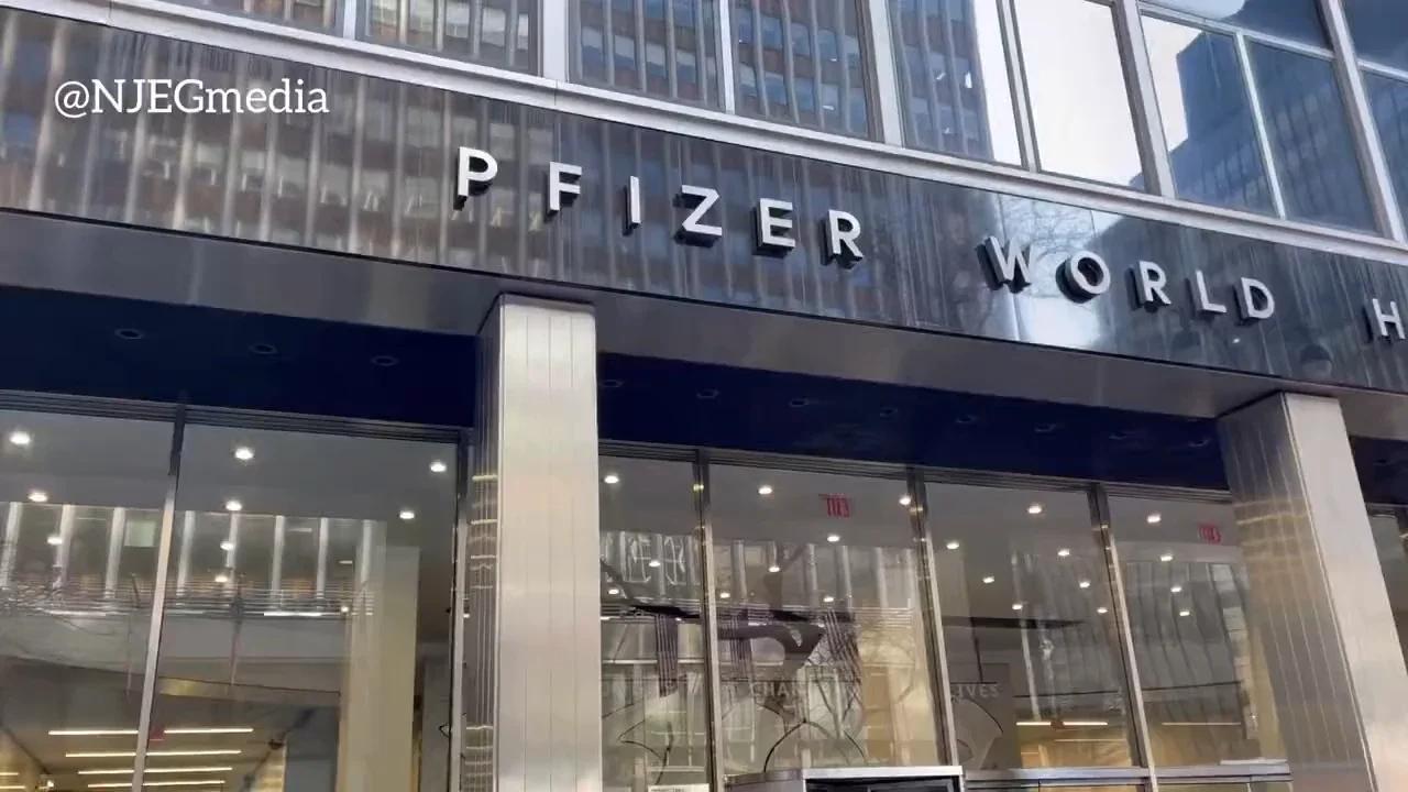 New York Medical Freedom Protest, Outside Pfizer Head Office, With Protestors Carrying Signs for the Vax Injured