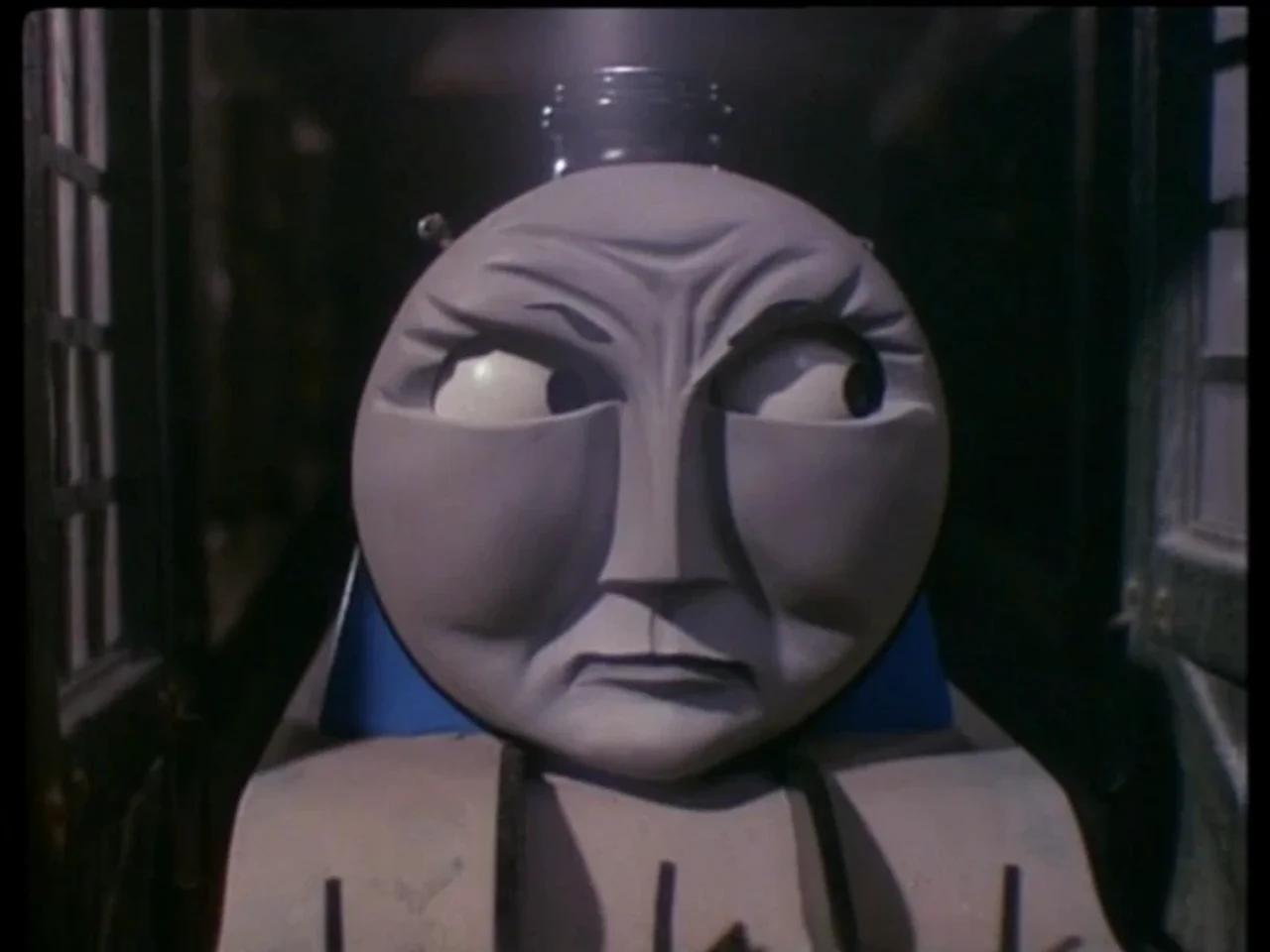 thomas-friends-series-01-episode-15-tenders-turntables-uk