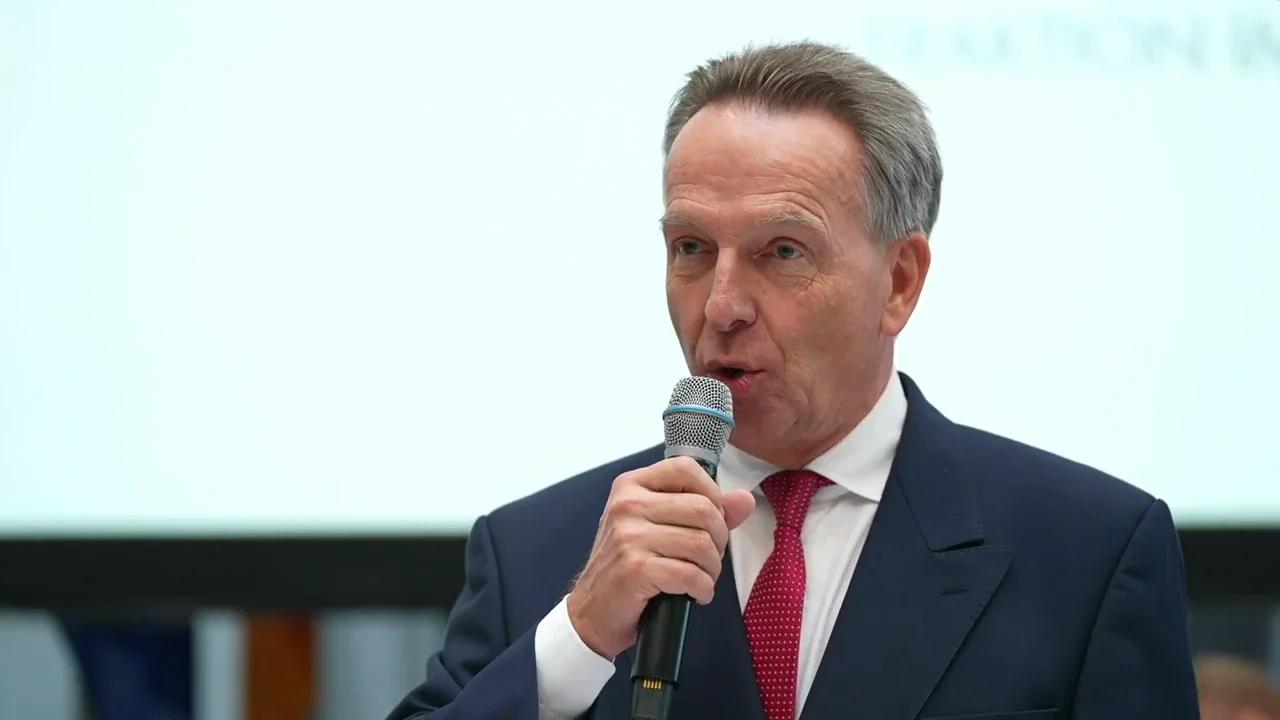 CoronaSymposium Vortrag von Prof. Dr. Stefan Homburg (11. November 2023)