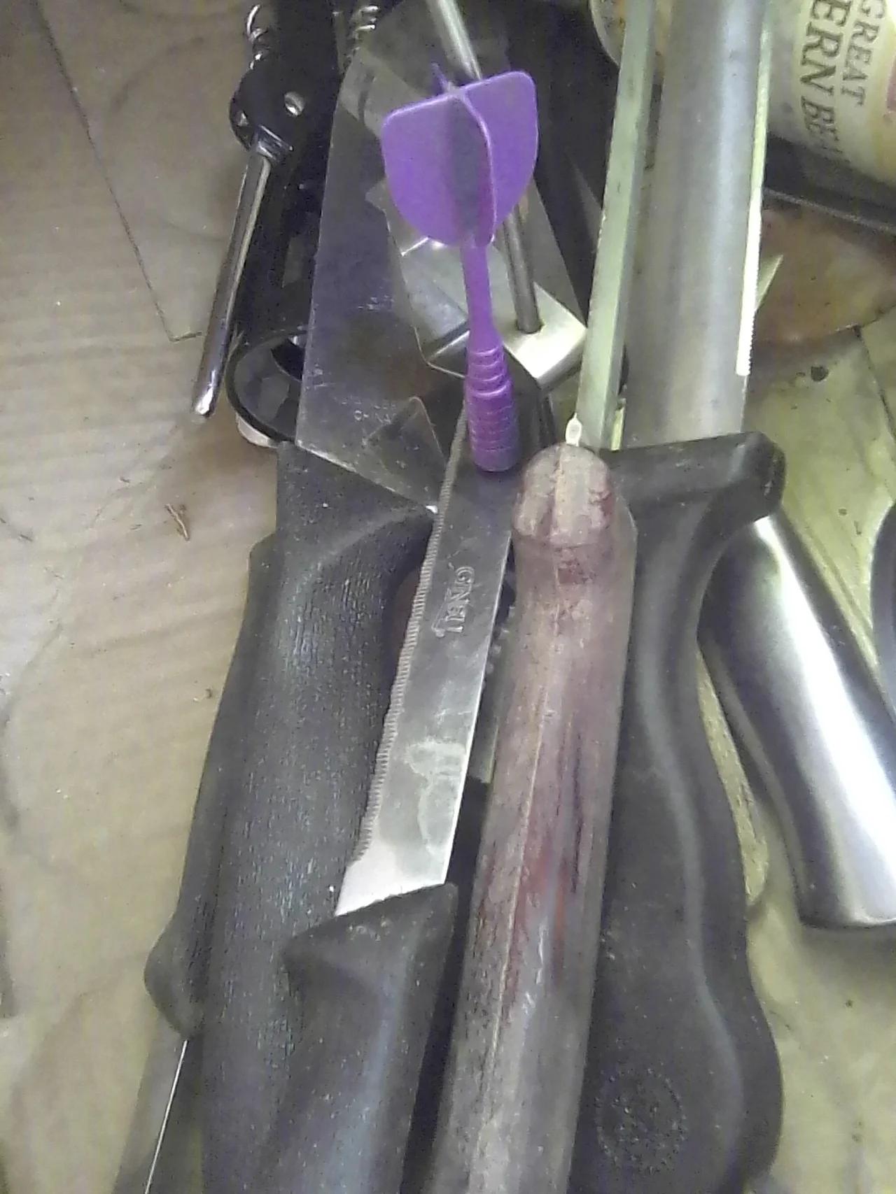 First location with boxes of knives in an abandoned invader slum