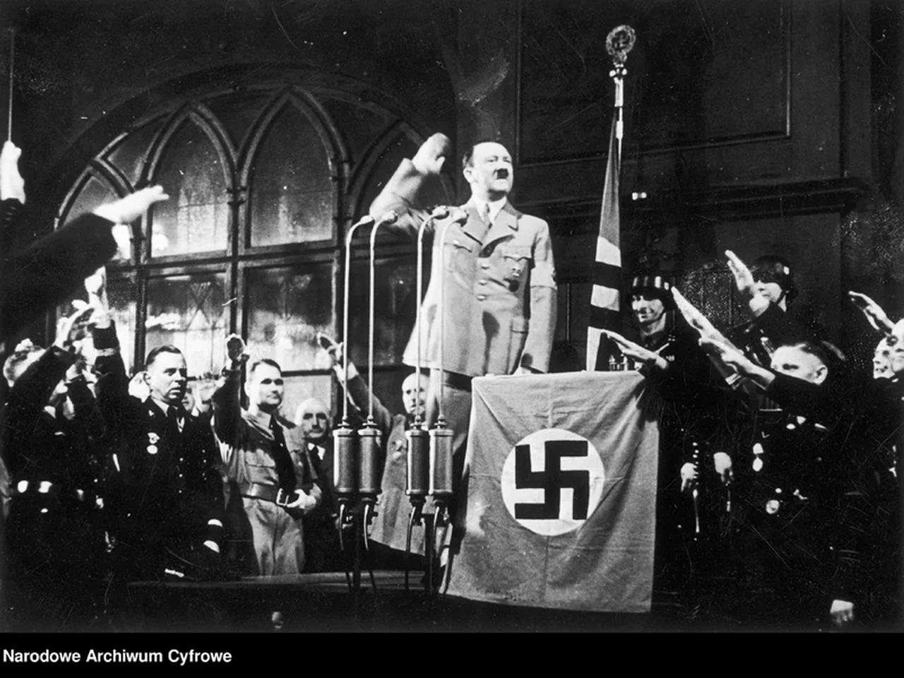 Hitlers collection of speeches
