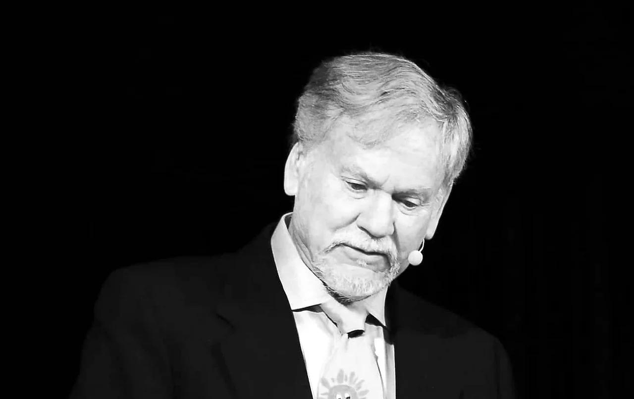 Warren Farrell - Myth of Male Power and the Pay Gap