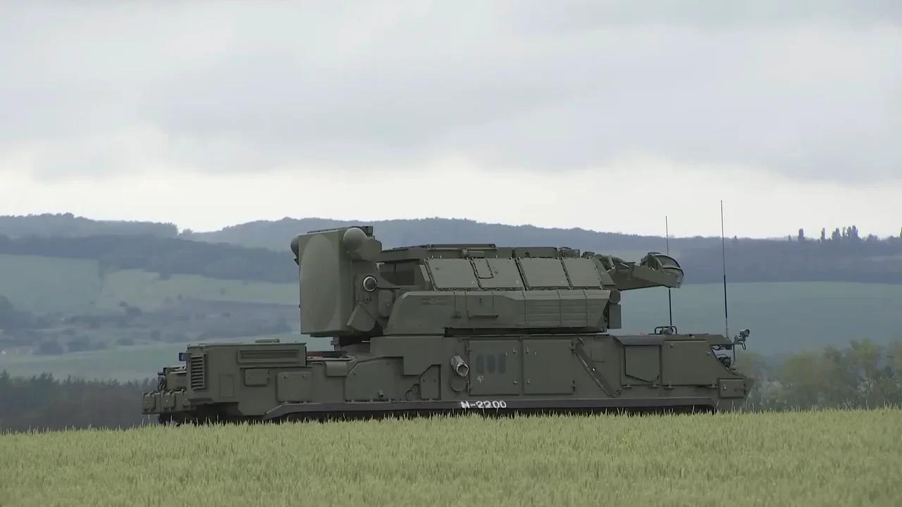 Matériel de combat des systèmes de missiles anti-aériens tactiques Tor-M2