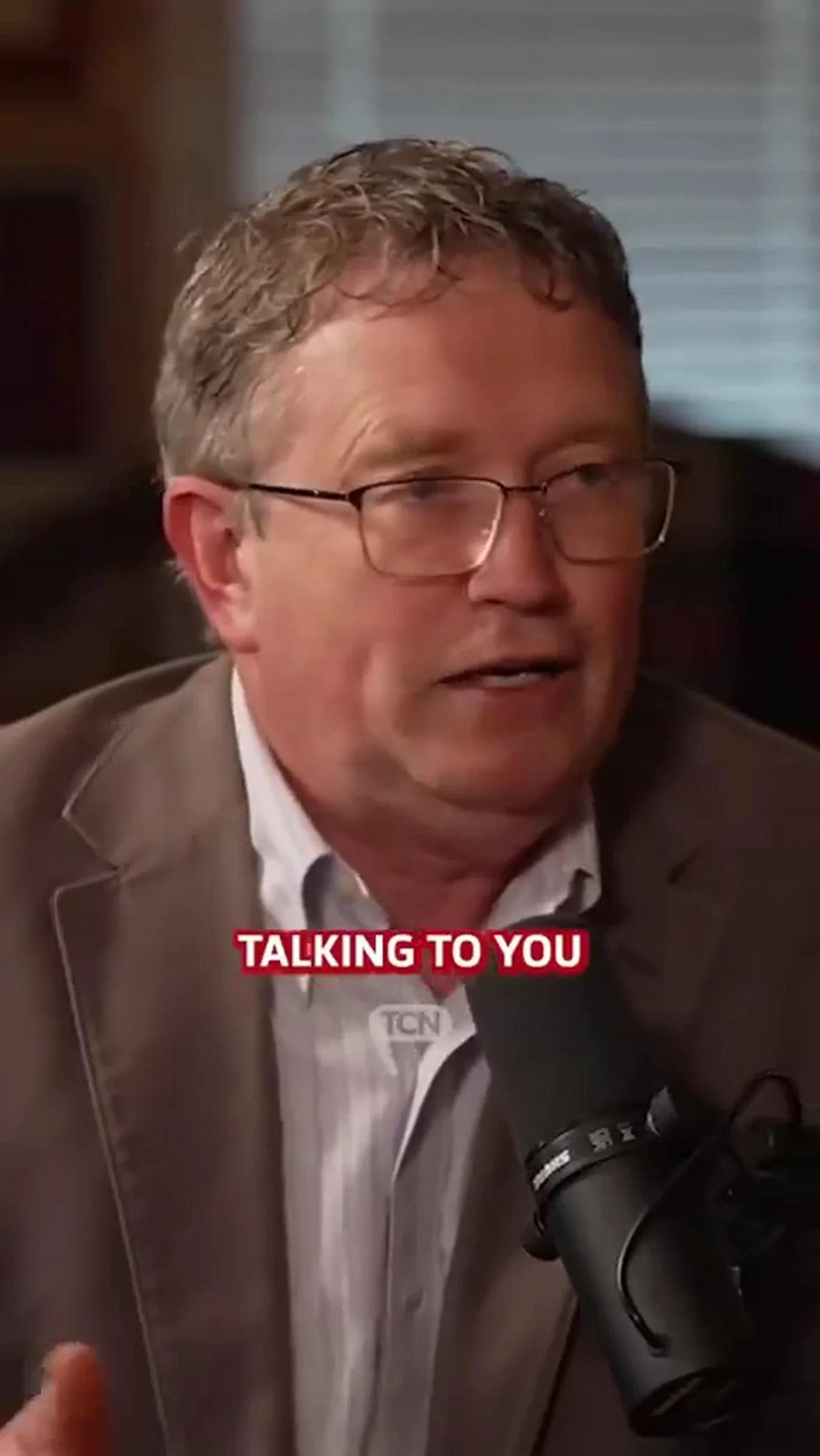Thomas Massie says All Republicans Have an Israeli Babysitter But Himself
