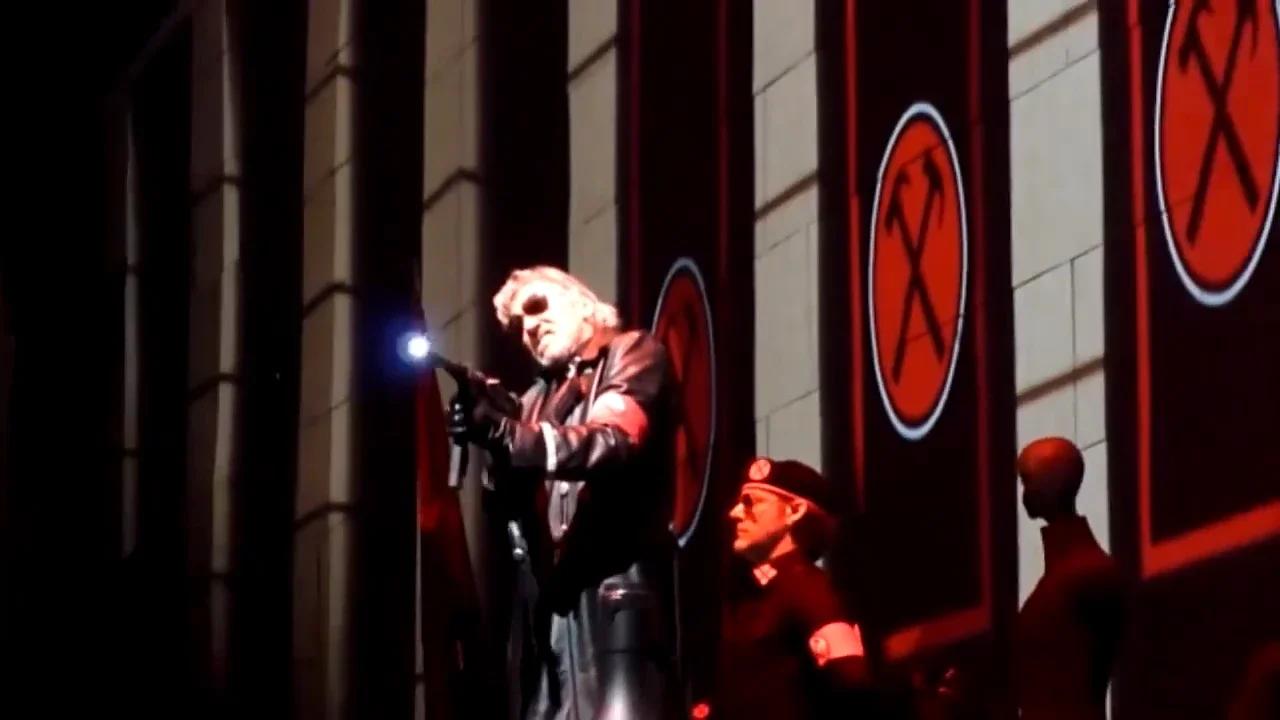 Roger Waters Live - In The Flesh Pt 2 (Netherlands 2011)