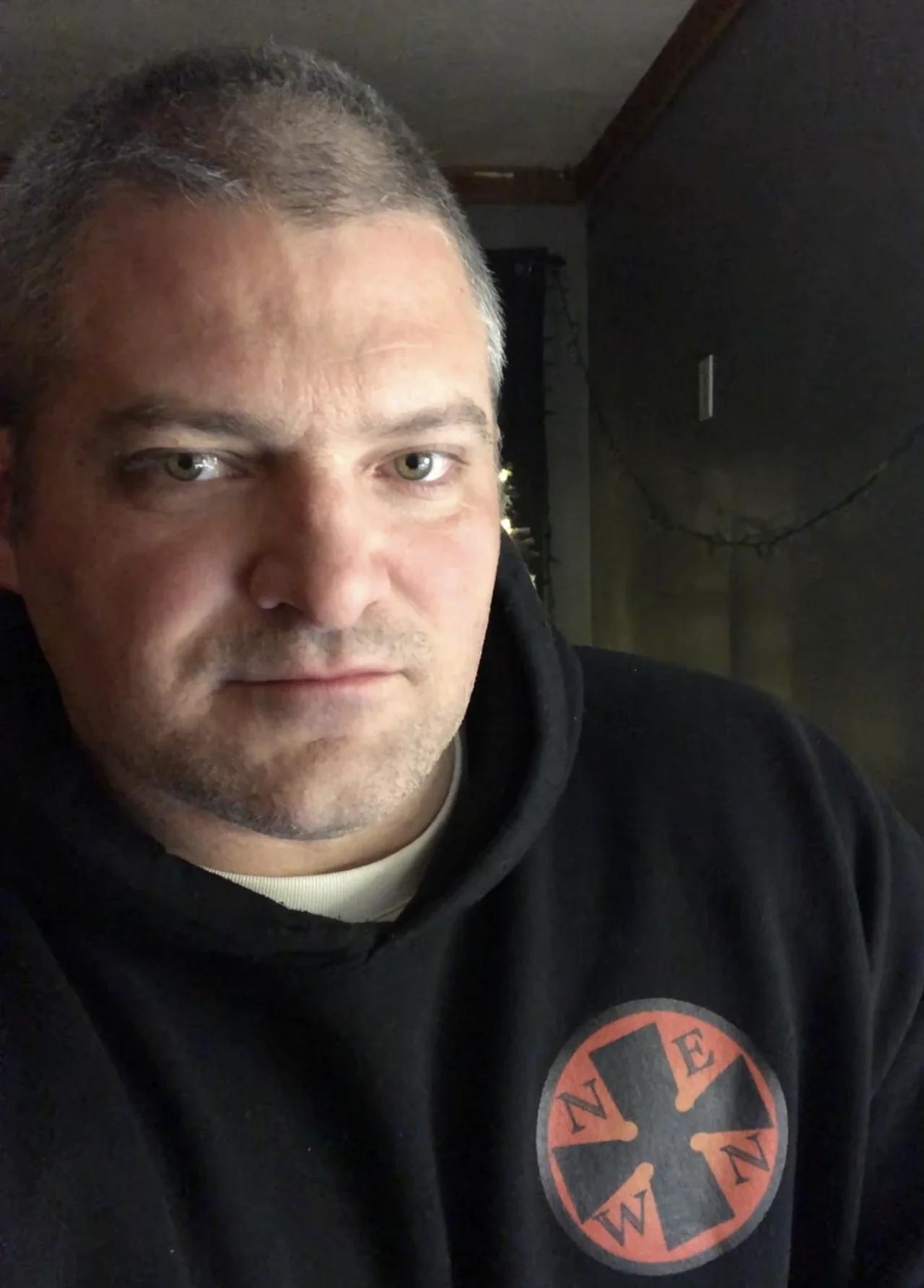 The Fracturing Front of the New Labour Establishment