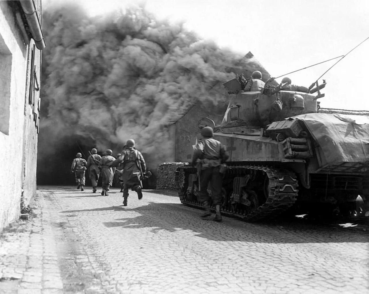 Document Original 1944 – Bataille D’Anzio, Guerre Italie – Alger, Churchill, Duff Cooper