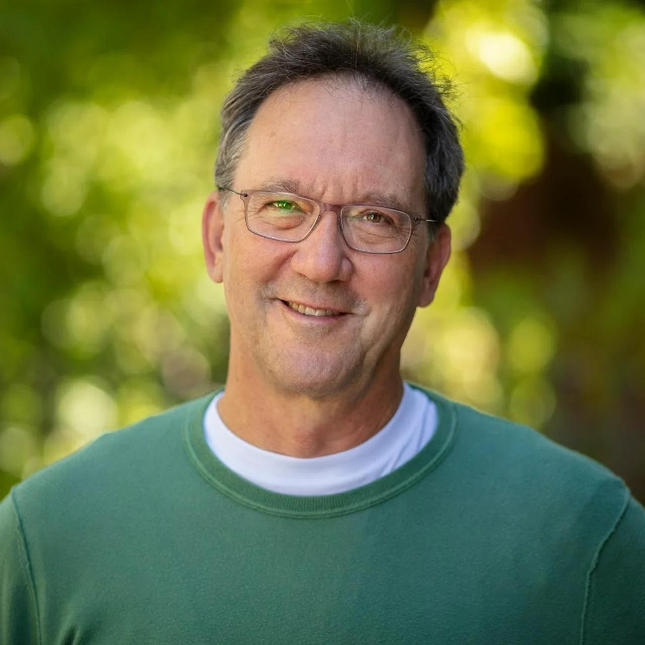 Dr. Thomas Cowan Coronavirus & 5G (banned on YouTube)